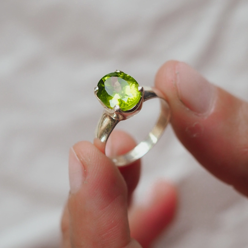 anello Peridoto